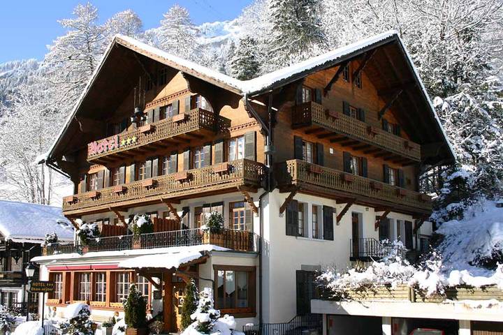 Boutique Hotel Beau-Séjour & Spa - Cosy Single Room in Planachaux, Champéry