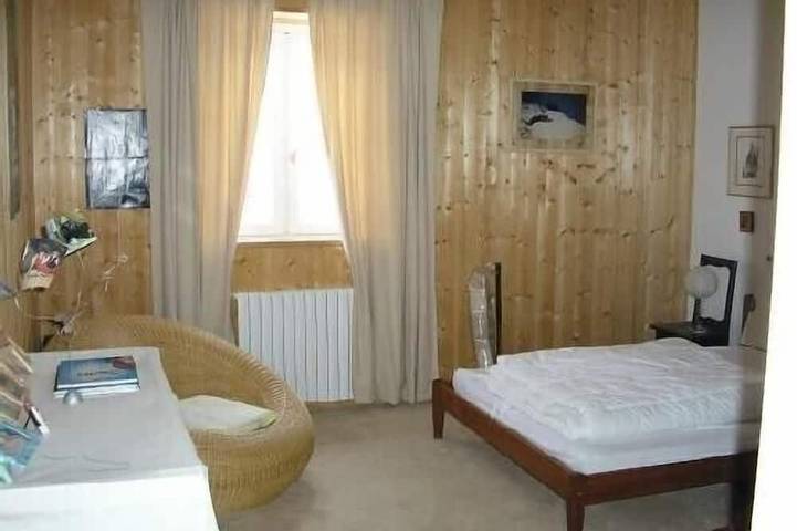 Location de vacances pour 18 personnes, avec jardin à Luzenac - 2