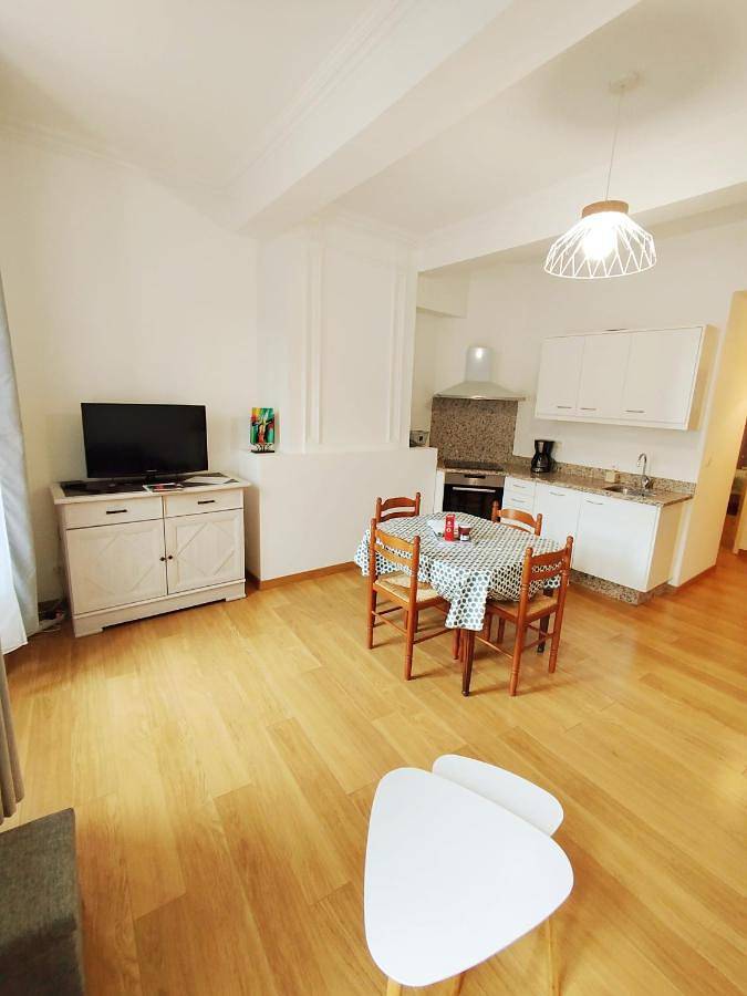Appartement entier, Les Gîtes d'Altaïr - La Petite Ourse in Tarascon-sur-Ariège, Ariège
