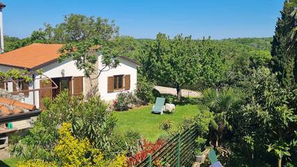 Ferienhaus für 3 Personen, mit Terrasse und Garten in Kroatien