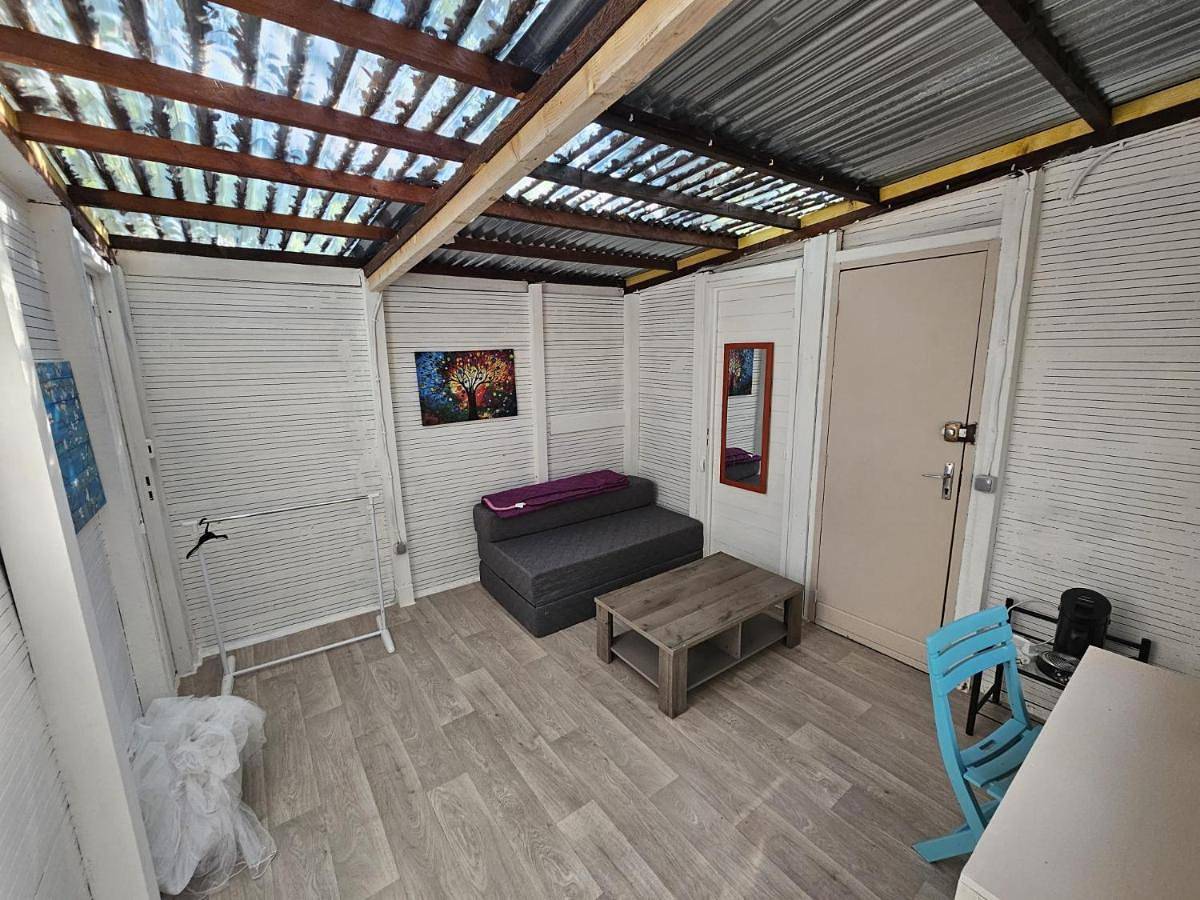 Le chalet dans les bois in Lecques, Région de Nîmes