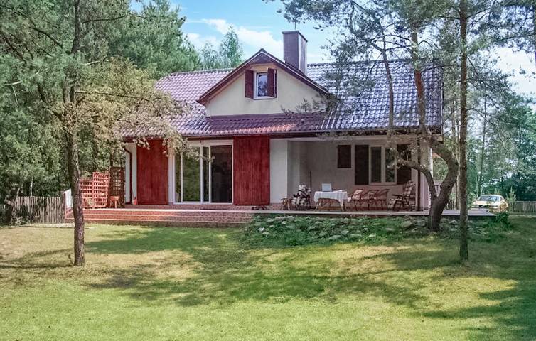 Casa de vacaciones para 17 personas con terraza in Mazovia (región)