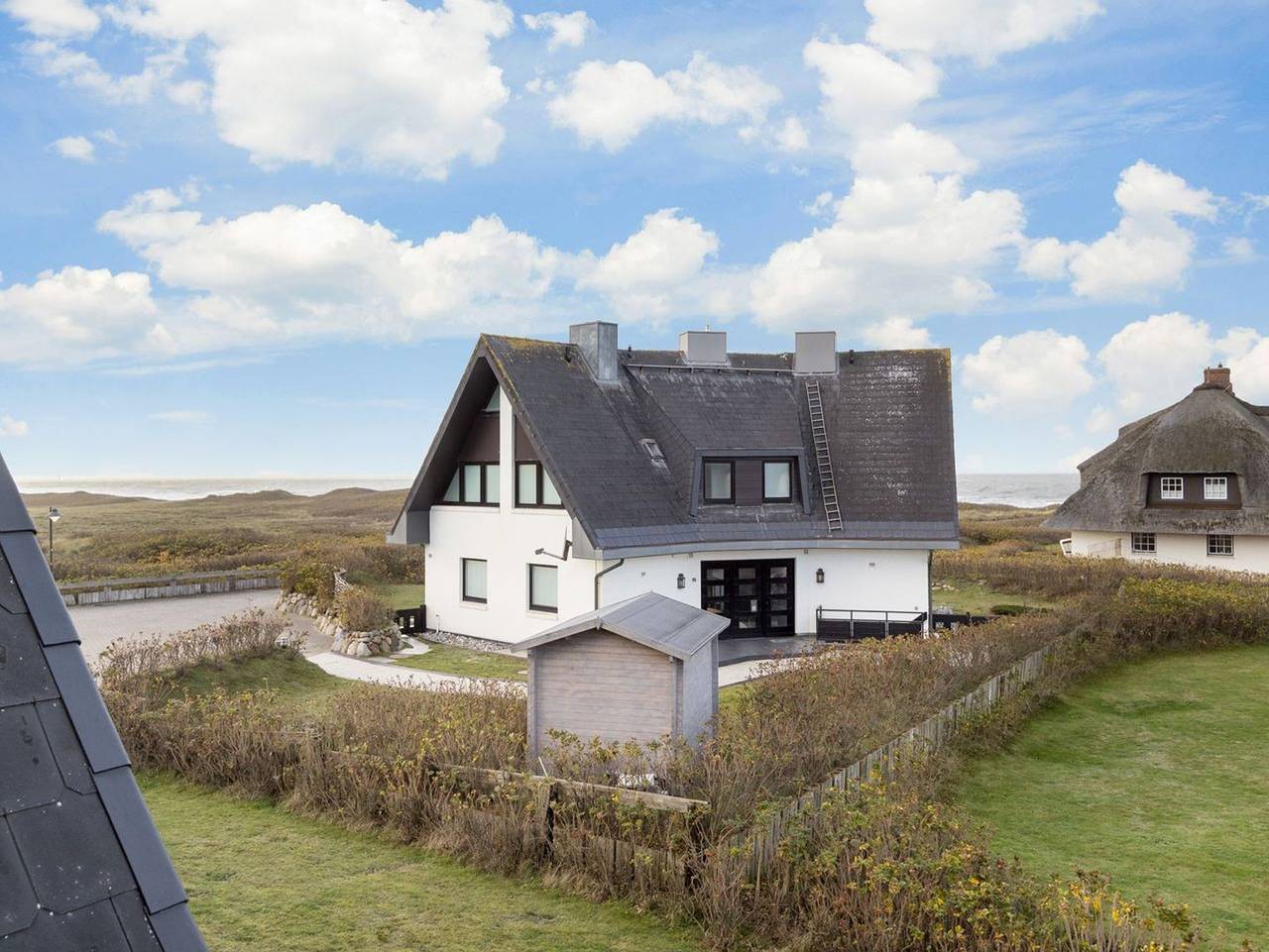 Ganze Ferienwohnung, Dünenhöppler - 2-Raum Appartement im Og/Dg, ca. 59m² Nutzfläche, Nichtraucher, keine Haustiere in Wenningstedt, Sylt
