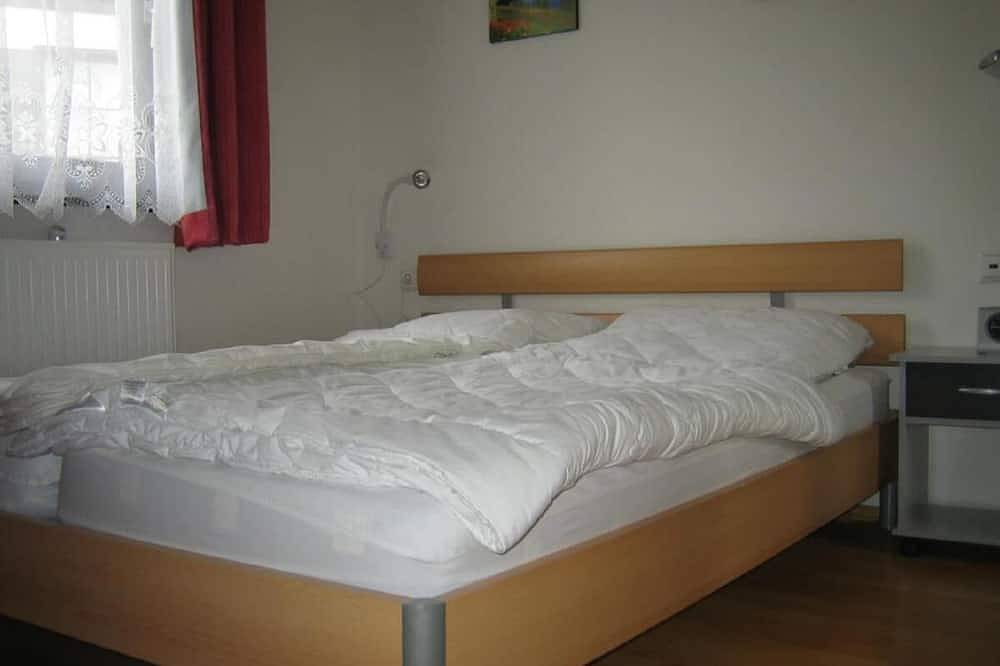 Ferienhaus Lechbruck Hochbergle 87qm bis 8 Pers. Sauna und Internet inkl in Lechbruck am See, Bayerisch Schwaben