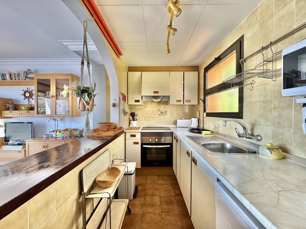 Appartement de vacances entier, St3. Appartement avec vues magnifiques et parking privé in Canyelles Petites, Roses