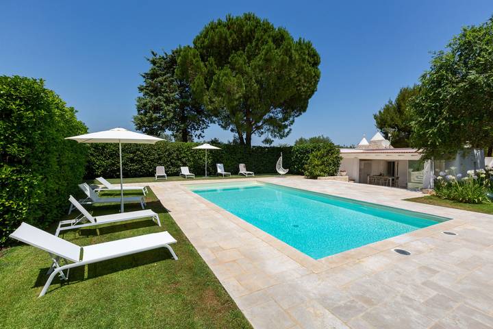 Casa vacanza per 10 persone, con giardino e sauna nonché piscina a Gioia del Colle