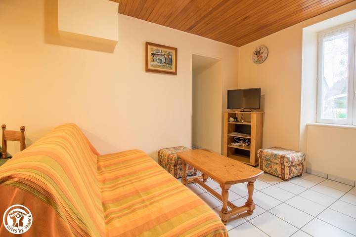 Gîte pour 5 personnes, avec jardin à Nébouzat - 3