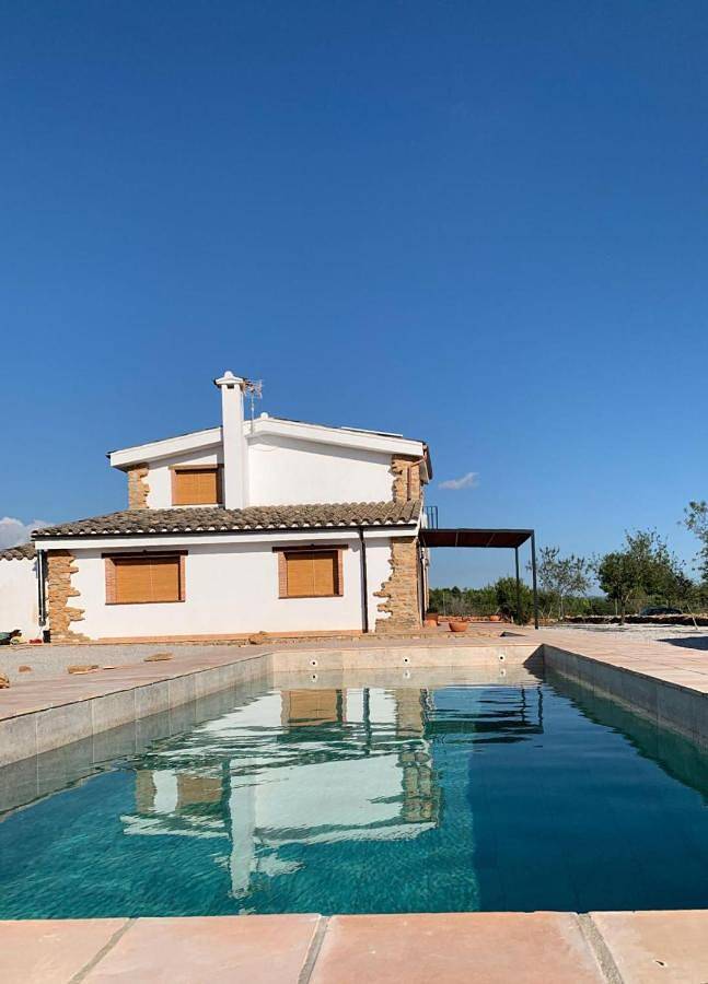 Casa rural para 12 personas, con Balcón y Terraza además de Jardín y Piscina en Salsadella - 2