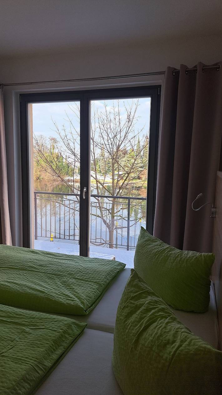 Ferienwohnung für 4 Personen, mit Balkon und Garten sowie Seeblick in Brandenburg an der Havel - 4