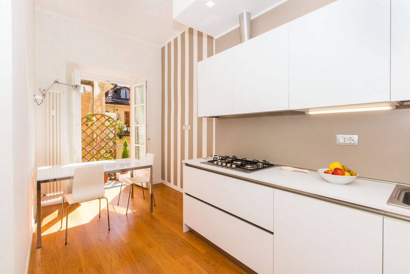 Apartamento entero, New! Apt x6 between Porta Nuova and Valentino Park in Turín, Provincia de Torino