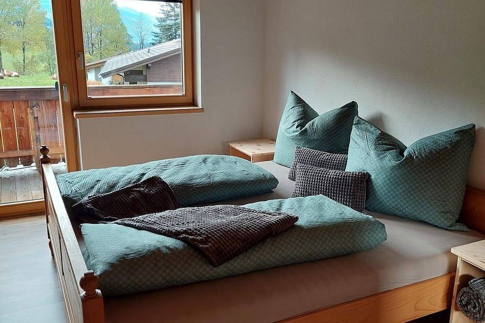Entire apartment, Ferienwohnung am Arzberg in Schwaz, Tirolean lowland region