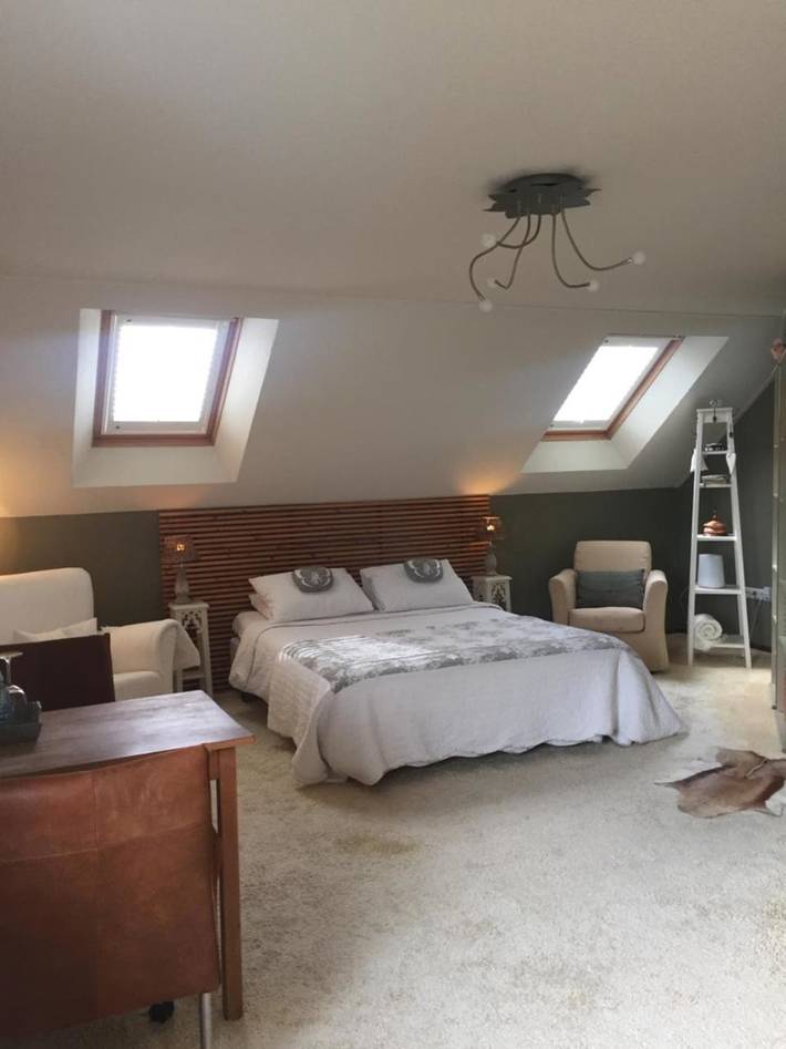 B&b voor 3 personen, with Terras and Tuin as well as Uitzicht in Emmen