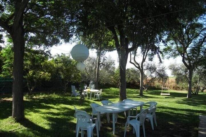 Casa De Campo En Sevilla Con Piscina in Valdezorras, Sevilla