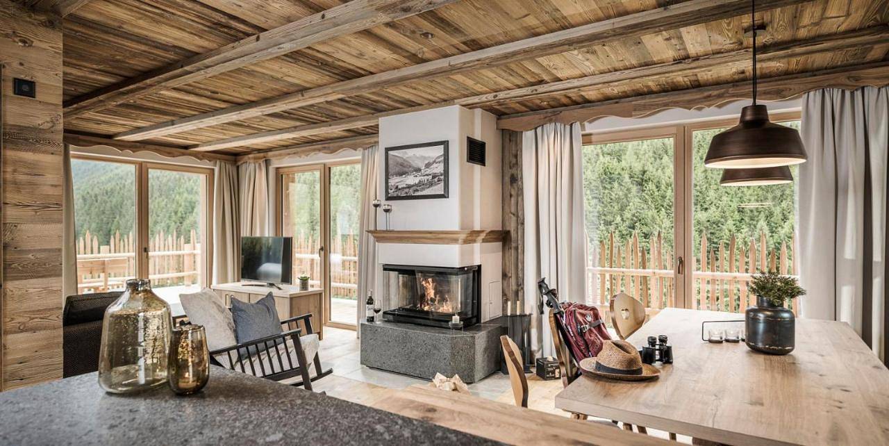 Farm Resort Geislerhof - Private Chalets in Gerlos, Zillertaler Alpen