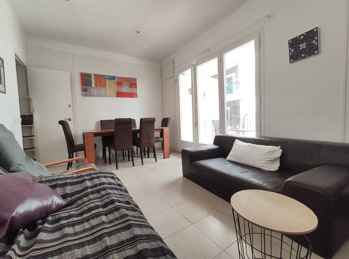 Ferienwohnung für 7 Personen, mit Balkon in Sitges