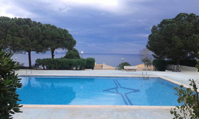 Casa de férias para 4 pessoas, com Varanda e Jardim e ainda Piscina and Vista em Monte Faro