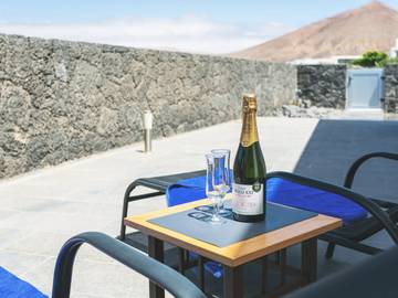 Villa voor 4 Personen in Central Costa Teguise, Teguise, Afbeelding 2