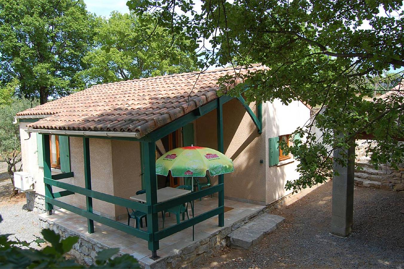 Gîte Olivier 1 – Holiday Cottage in Village Setting in Joyeuse, Ardèche