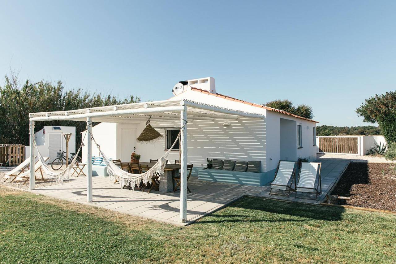 Three-Bedroom Villa in Rogil, Parque Natural do Sudoeste Alentejano e Costa Vicentina