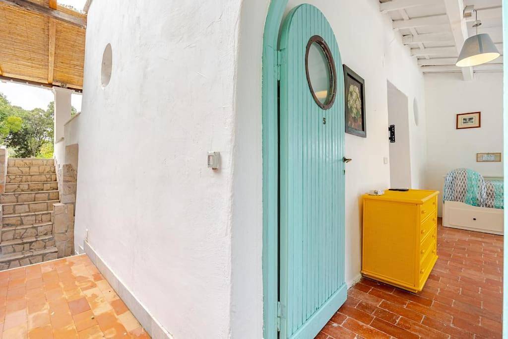 Villa Mariani - Italian Coastal Charm in San Felice Circeo, Agro Pontino