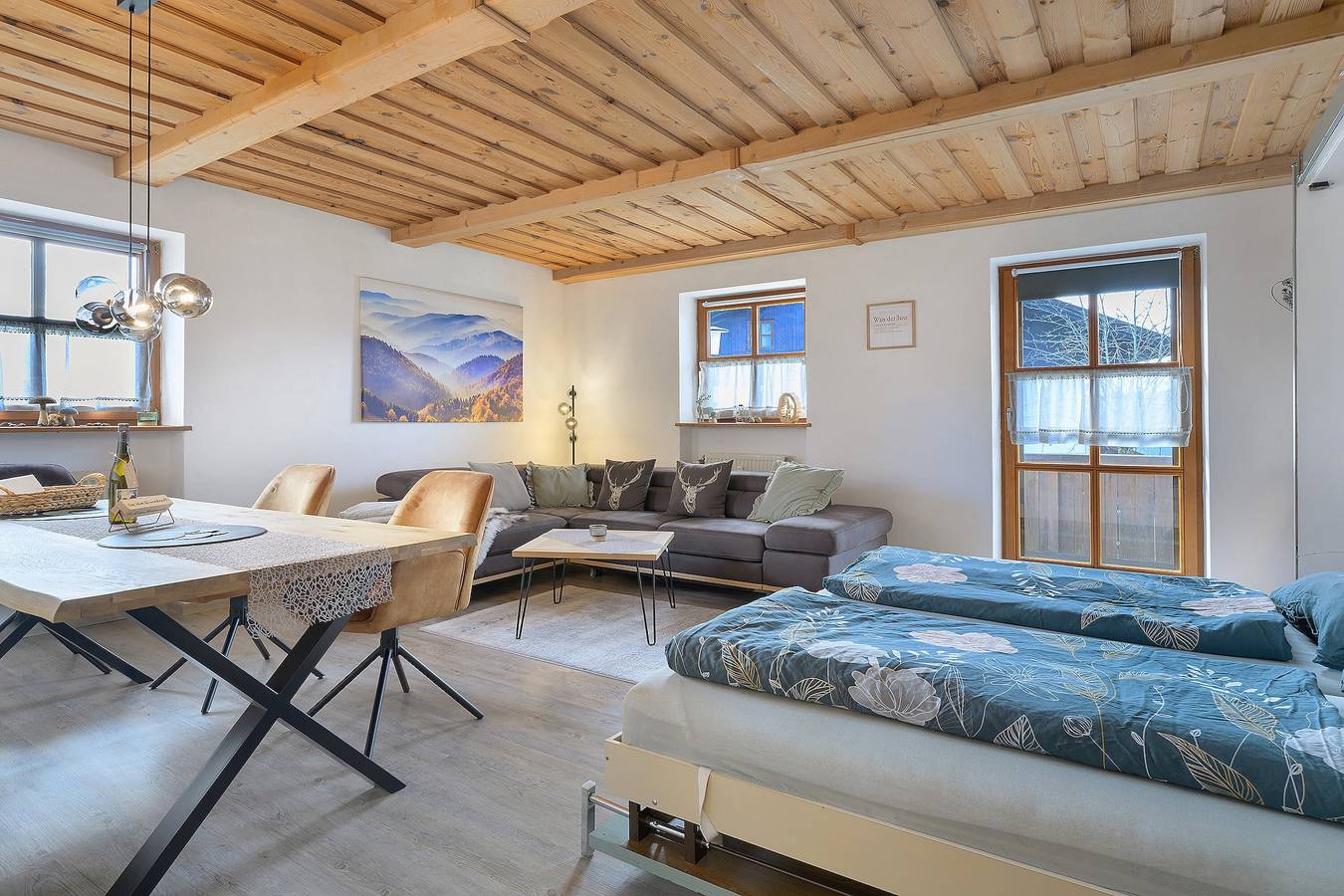 Ganze Wohnung, Ferienwohnung 'Ferienwohnung Geyersberg 704' mit Bergblick, Gemeinschaftspool und Wi-Fi in Hauzenberg, Passauer Land
