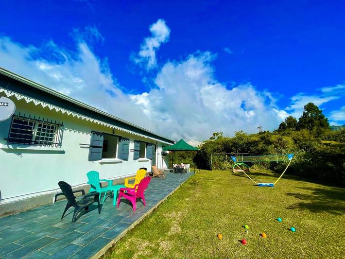 Location de vacances pour 6 personnes, avec vue et jardin à La Plaine-des-Palmistes - 4