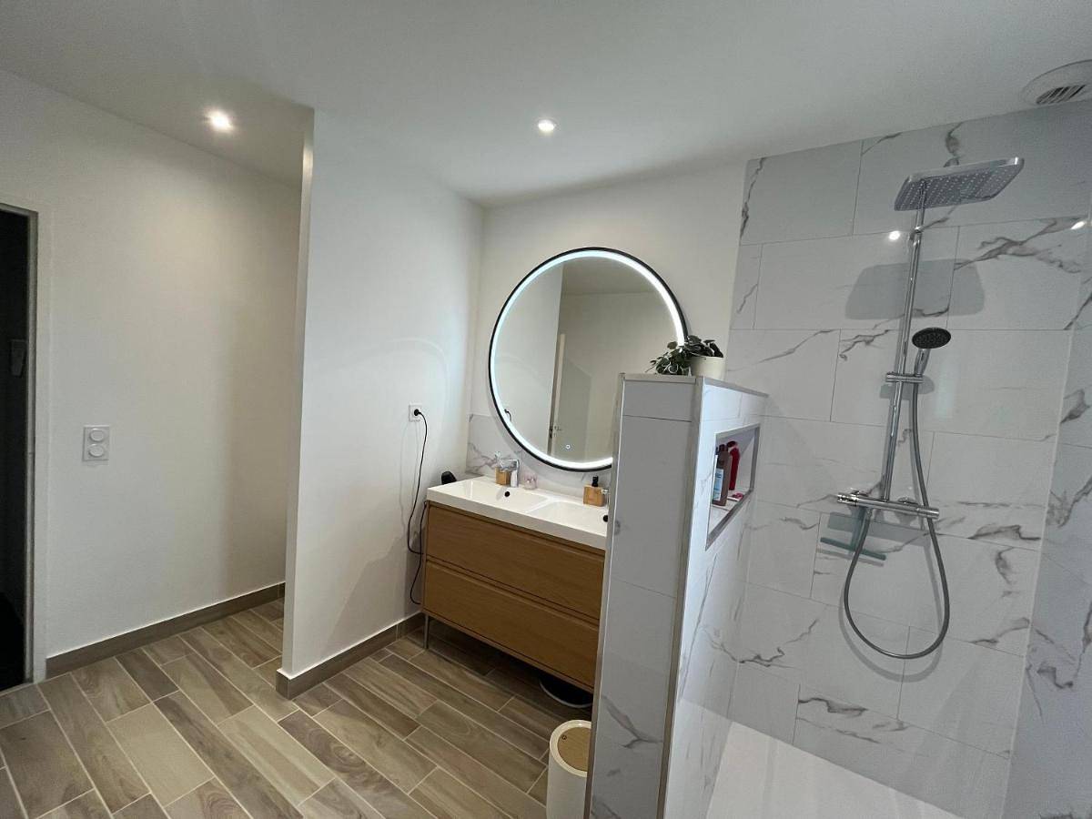 Appartement de vacances entier, 1 Chambre chez lulu in Riom, Parc naturel régional des Volcans d'Auvergne