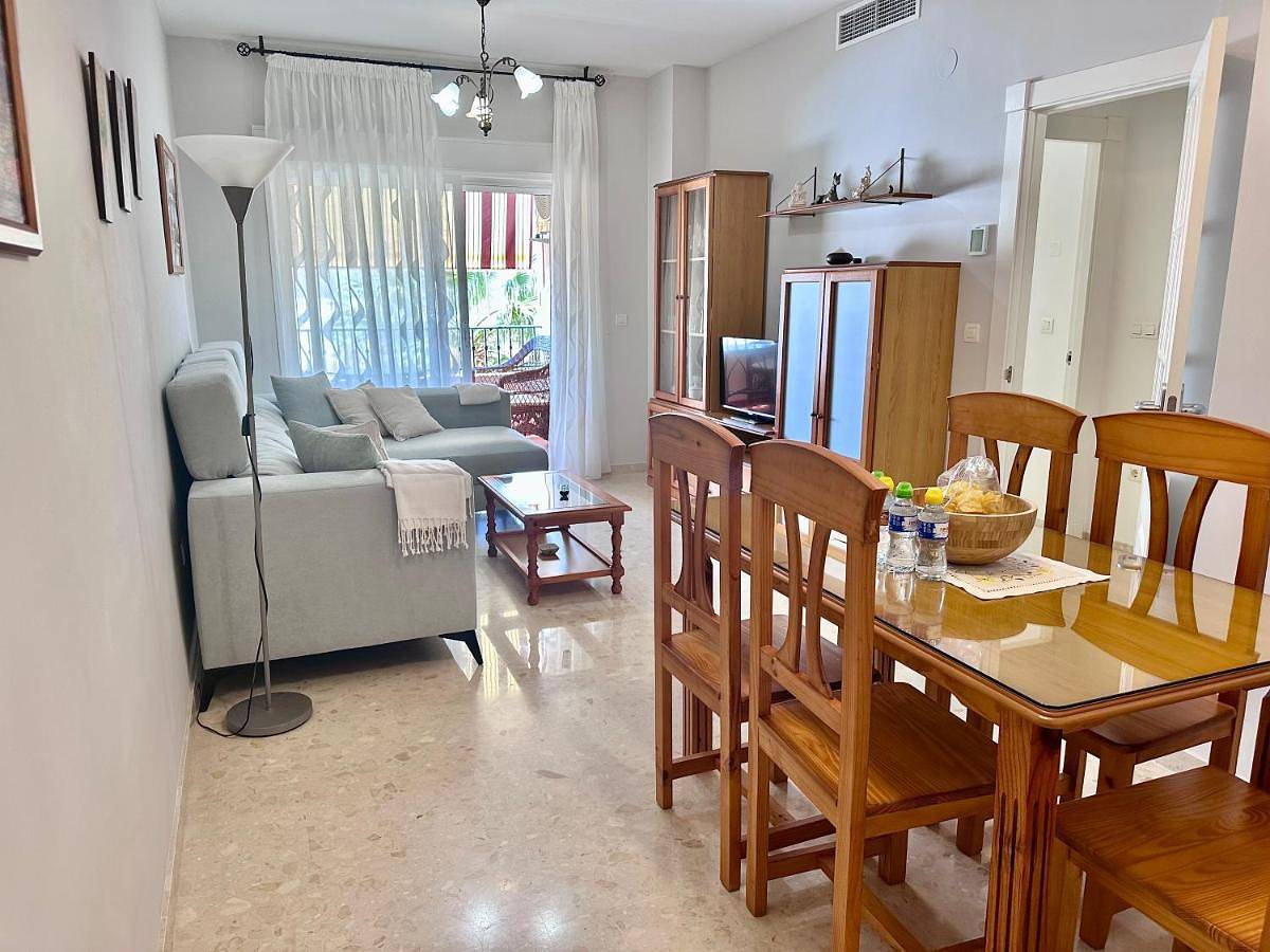 Appartamento intero, Two-Bedroom Apartment in Calahonda, Motril