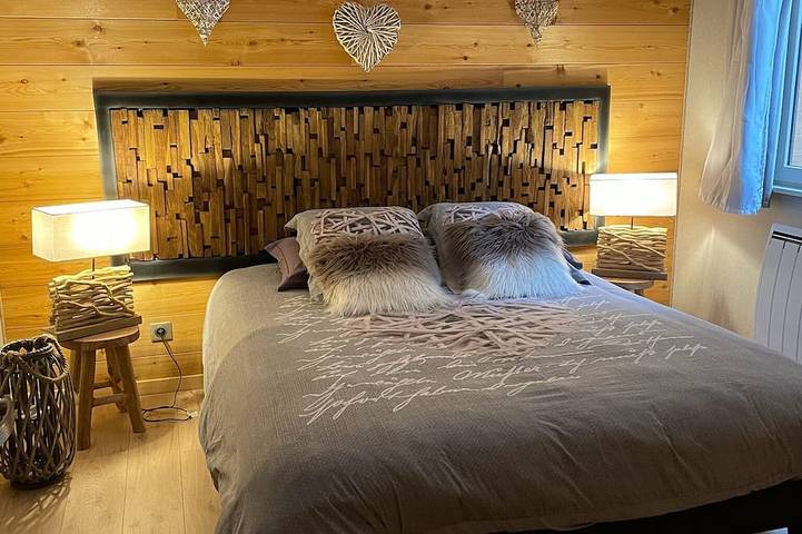 Chalet pour 10 personnes, avec jardin et jacuzzi