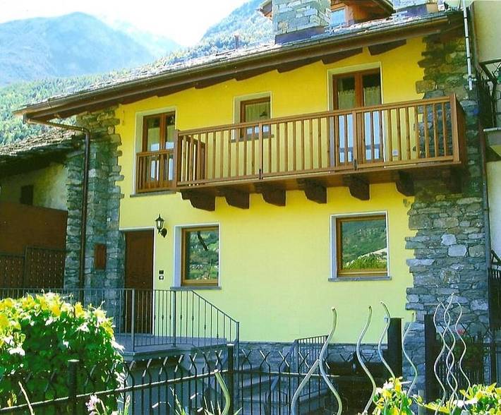 Chambre d’hôte pour 4 personnes, avec Terrasse ainsi que Jardin et Vue