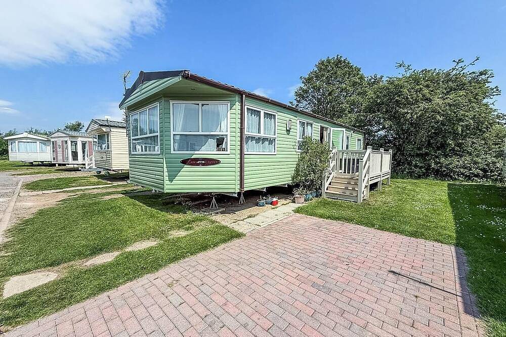 Static Caravan for 8 People in Skipsea, East Riding of Yorkshire