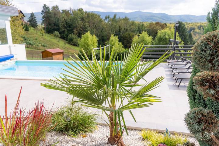 Maison de vacances pour 12 personnes avec balcon in Krapina-Zagorje