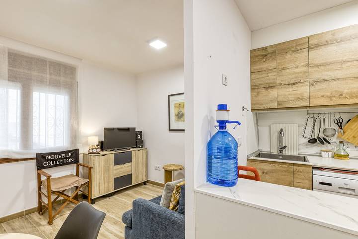 Ganze Wohnung, Apartment 'La Pau De Portbou 2' mit Balkon, Wlan und Klimaanlage in Portbou, Oberampurien
