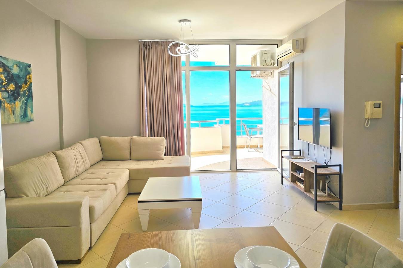 Ganze Wohnung, Happy Stay Ilir 214 /w Sea View Balcony in Sarandë, Vlorë