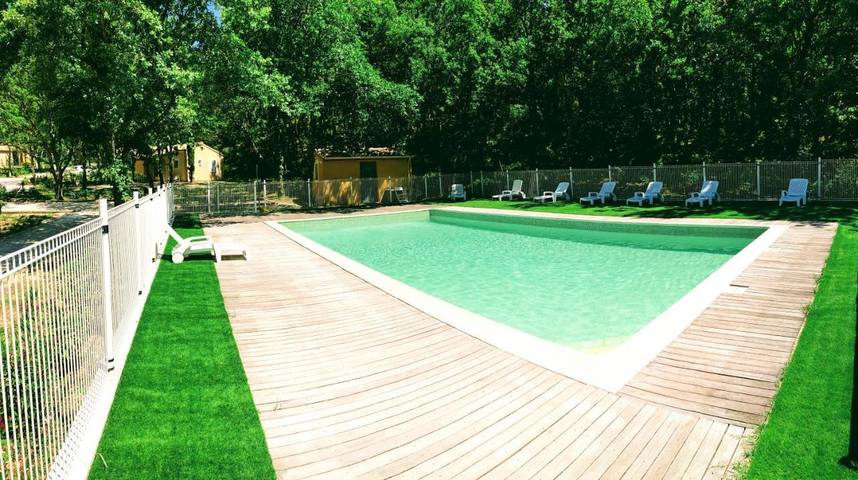 Location de vacances pour 6 personnes, avec piscine et jardin à Valaurie - 3