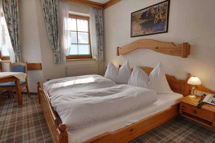 B&B für 2 Personen, mit Whirlpool und Terrasse sowie Sauna in Ramsau am Dachstein