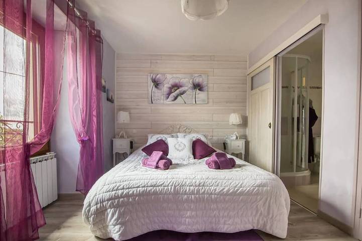 L'Écoline 5-Star Vacation Rental in Saint-Pierre-de-Bressieux, Isère
