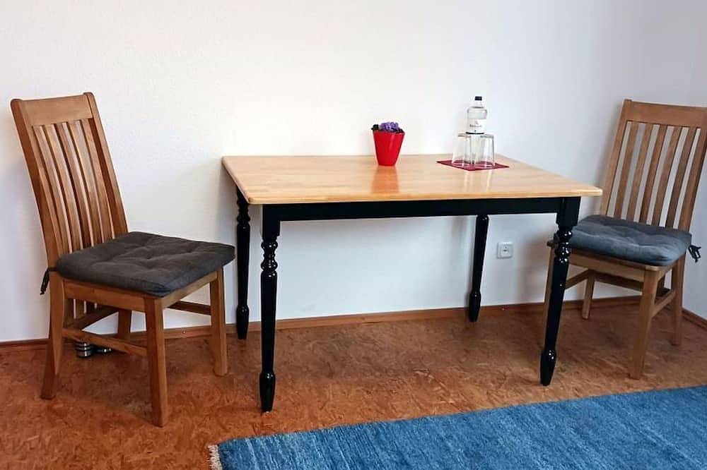 Ganze Wohnung, Unterkunft zwischen Seen - Privatzimmer, Dusche und Bad, Wc, 2 Schlafräum in Rohlstorf, Kreis Segeberg