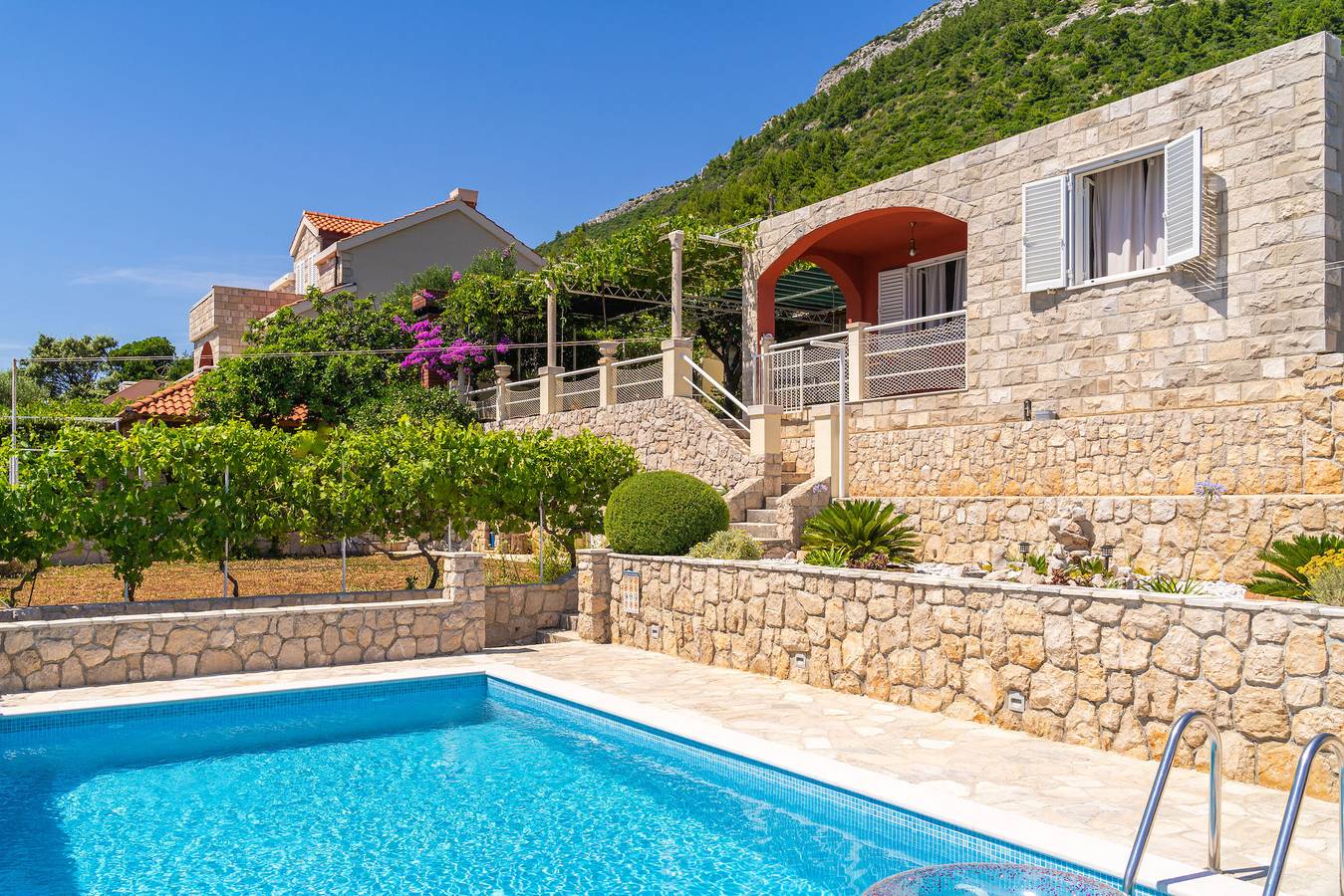 House Planika in Brsecine, Dubrovnik-Neretva