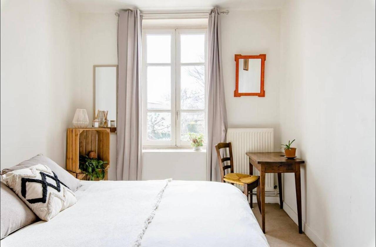 Appartement de vacances entier, Double Room in Gleizé, Beaujolais