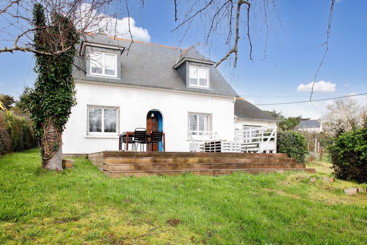 Ferienhaus für 6 Personen, mit Terrasse und Garten - 1