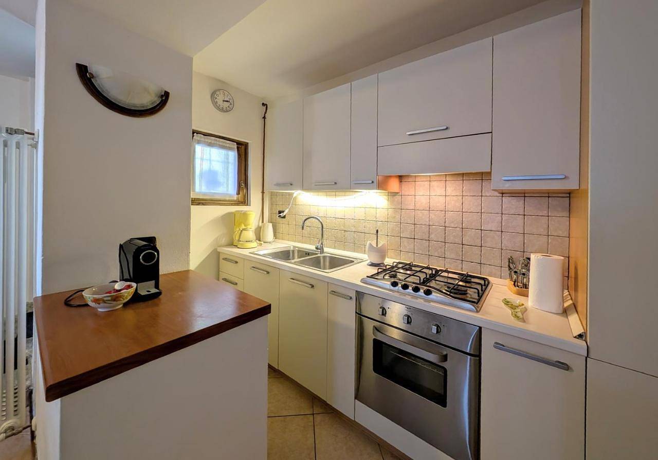 Casa Luca in Santa Maria Rezzonico, Comune di San Siro