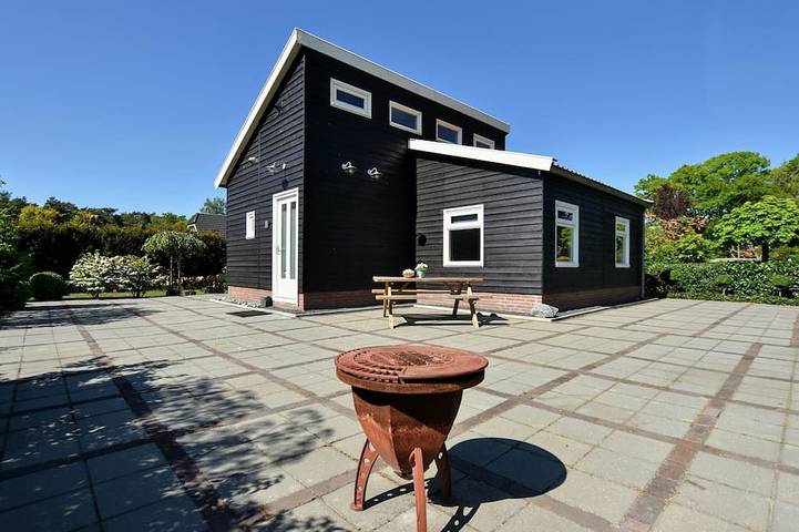 Ferienhaus für 4 Personen, mit Garten