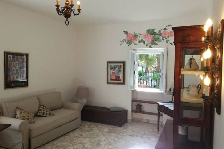 Villa pour 6 personnes, avec jardin et balcon à Bari - 4