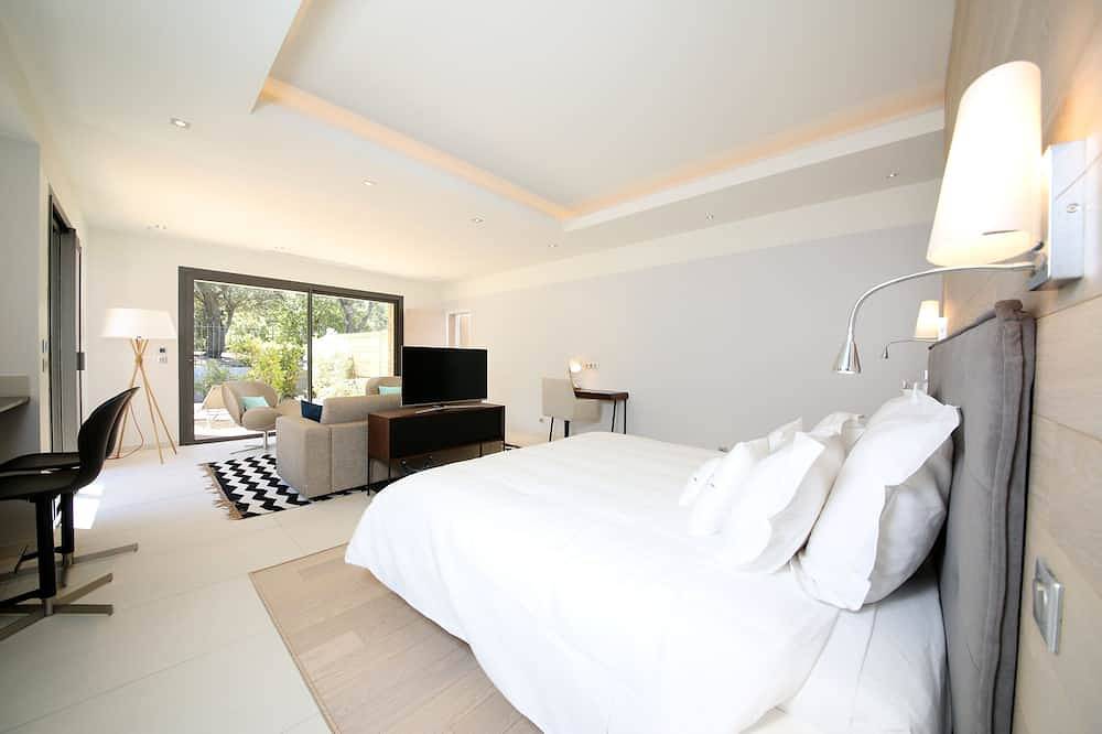 Lodge Estate Rampale, beheizter Pool, zwischen Aix-en-Provence und Marseille in Fuveau, Aix-en-Provence und Umgebung