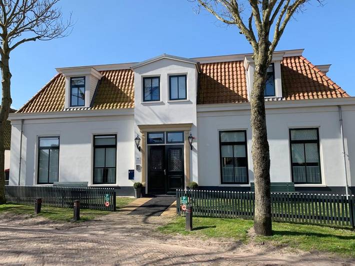 Vakantieappartement voor 4 personen, met tuin in Hollum