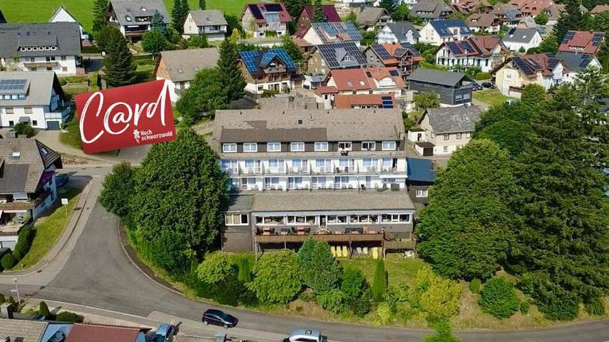 Hôtel pour 2 personnes, avec Terrasse et Jardin ainsi que Piscine et Sauna dans St. Märgen town