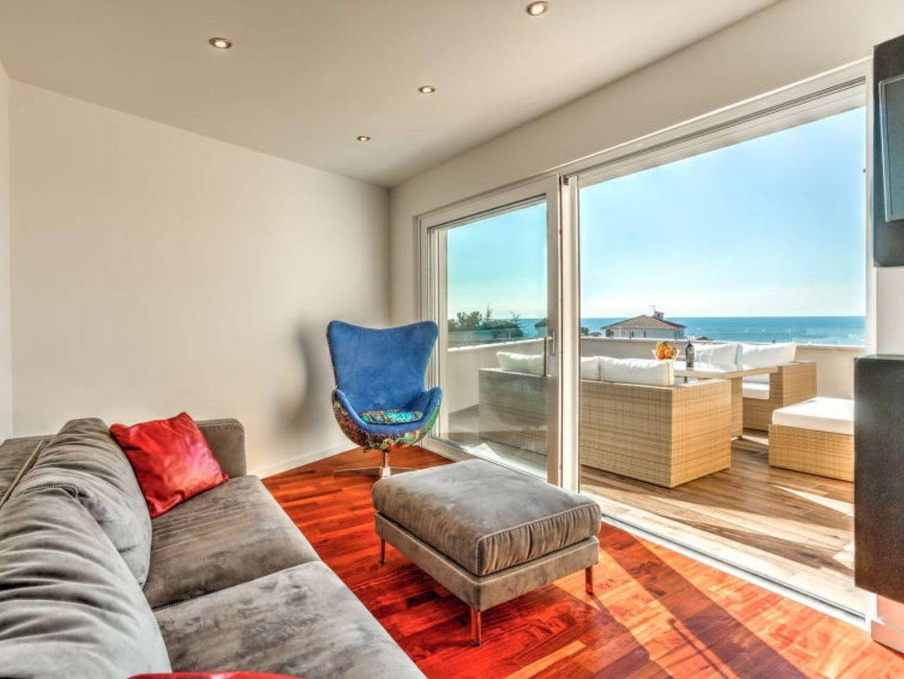 Ganze Ferienwohnung, Wohnung "Lovrecica" mit Blick auf das Wasser in Lovrecica, Umag und Umgebung