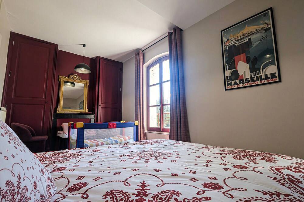 Ehemaliger Bahnhof: Charme & Komfort für 13 Personen mit Pool, Terrasse und kinderfreundlichem Garten in Mers-sur-Indre, La Châtre und Umgebung