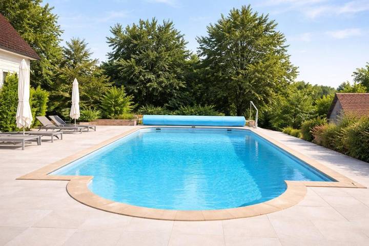 Location de vacances pour 16 personnes, avec piscine et jardin à Cléré-du-Bois - 3
